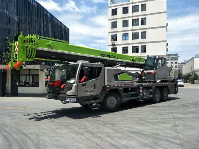 金阳县跨街广告牌的高空安装注意事项